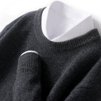 Men's fine-knit crew-neck jumper with long sleeves and ribbed trims