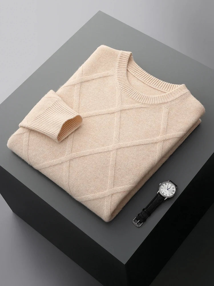 Long-sleeve diamond pattern crew neck sweater with ribbed trims