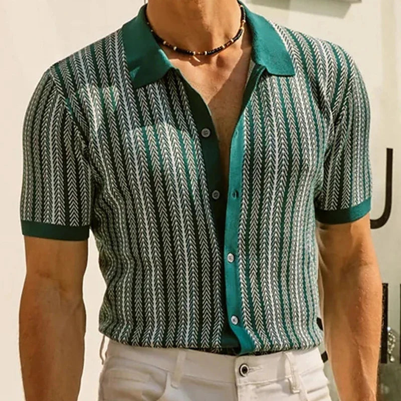 Men's short-sleeve knitted polo shirt with vertical stripes and button front