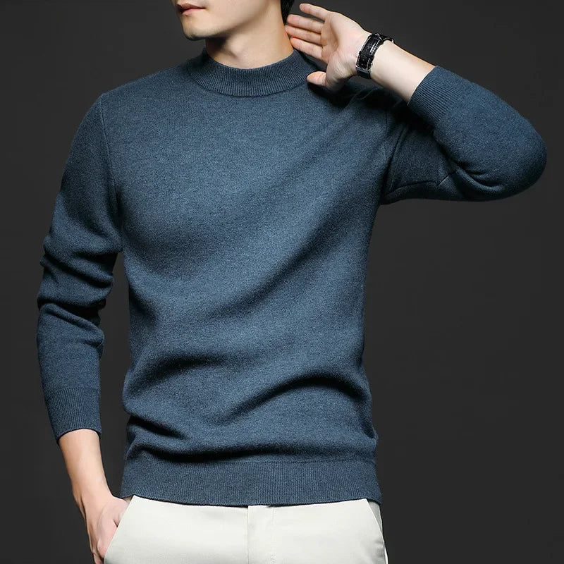 Men's long-sleeve mock neck sweater with ribbed trims