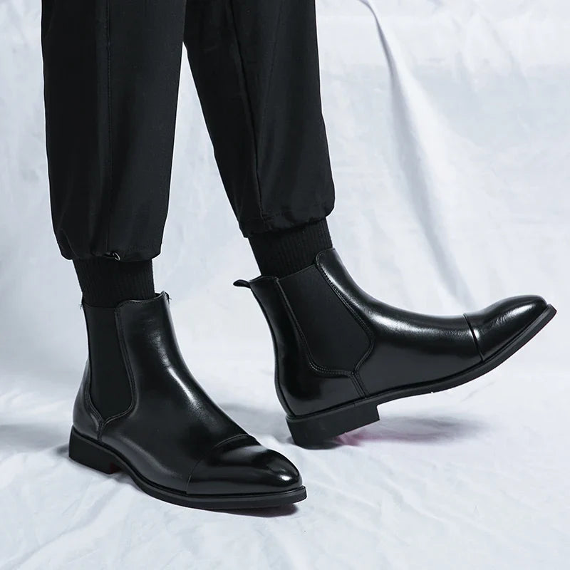 Chelsea ankle boots with square toes, elastic side panels and low heels