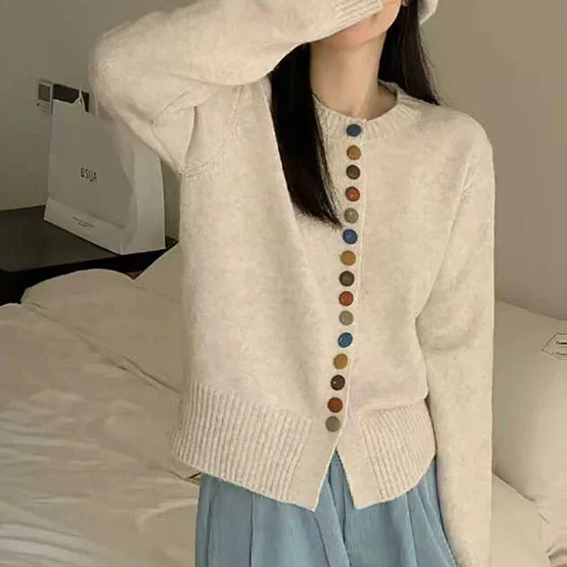 Women's cardigan with long sleeves and multicolor front buttons
