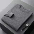 Plain crew neck sweater with long sleeves and ribbed trims