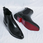 Chelsea ankle boots with square toes, elastic side panels and low heels