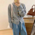 Women's cardigan with long sleeves and multicolor front buttons