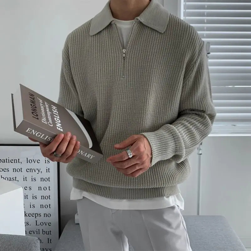 Ribbed quarter-zip sweater with polo collar and long sleeves