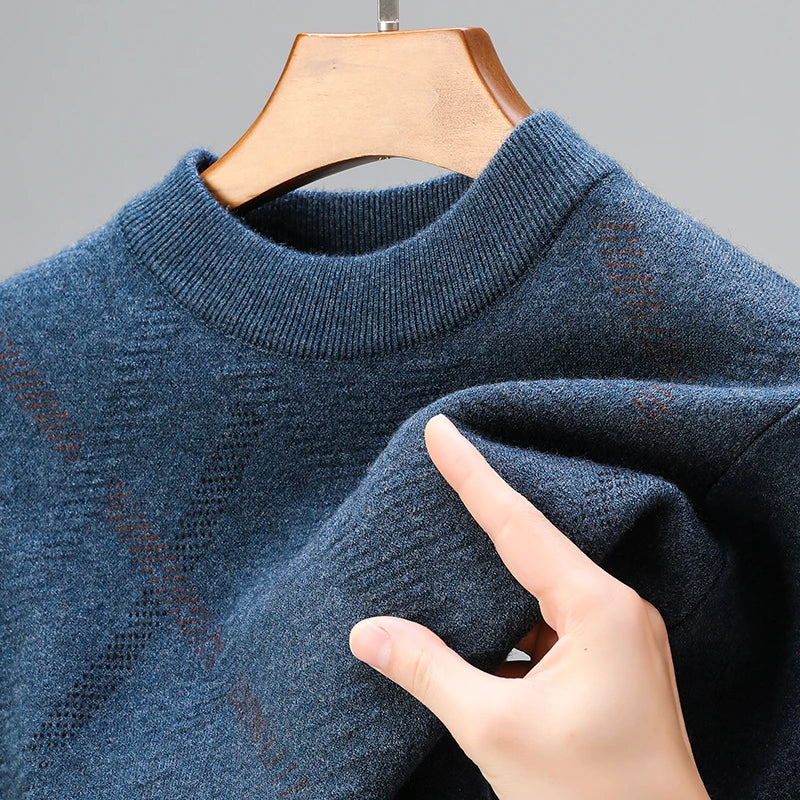 Men's mock neck sweater with long sleeves and ribbed trims
