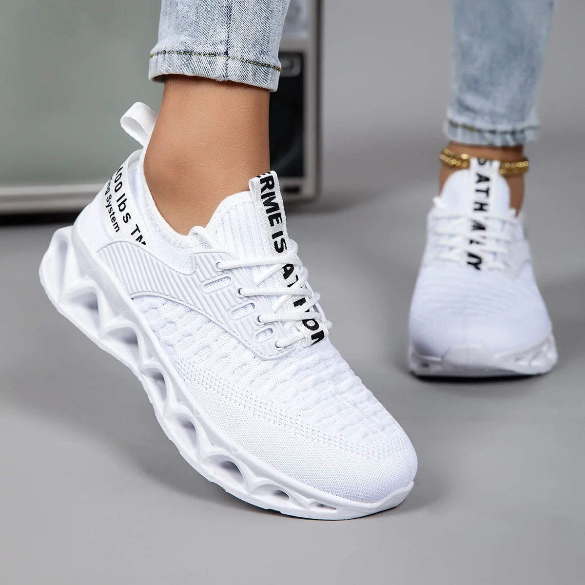 Women's textured knit lace-up sneakers with sculpted sole