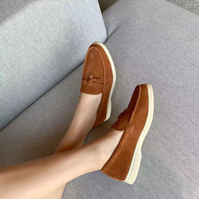 Women's pointed toe loafers with strap and flat sole