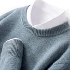Men's fine-knit crew-neck jumper with long sleeves and ribbed trims