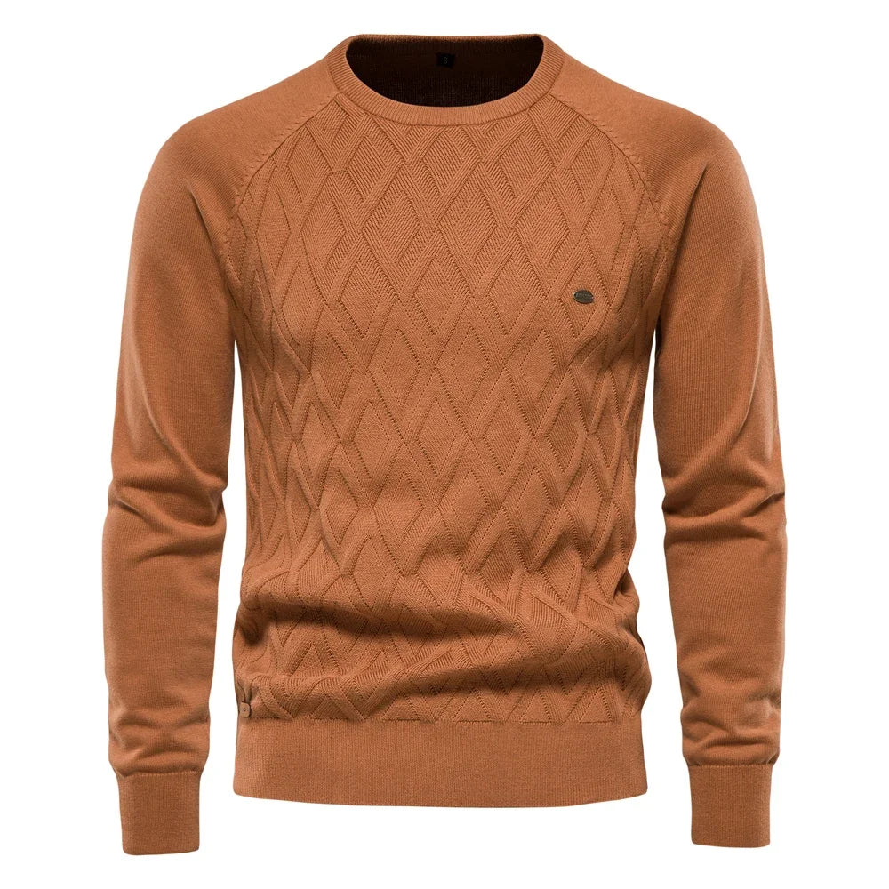 Men's argyle knit crew neck sweater with long sleeves and ribbed trims