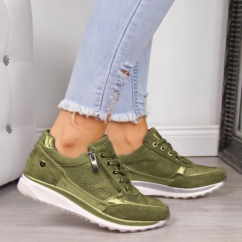 Women's low-top sneakers with lace-up fronts, side zips and perforated panels