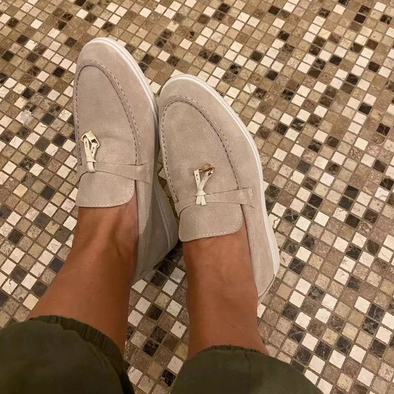 Women's pointed toe loafers with strap and flat sole