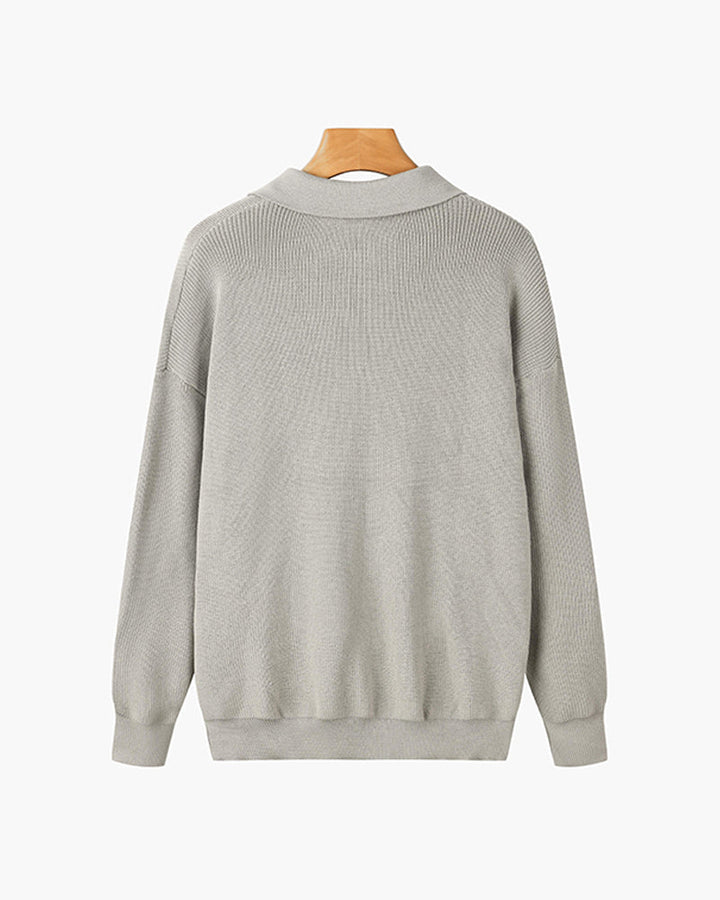 Men's ribbed half-zip sweater with pointed collar in grey and black options