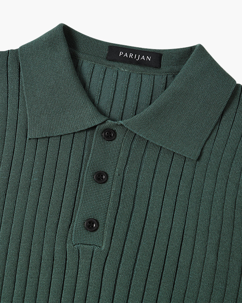 Men's ribbed knit polo shirt with short sleeves and button placket