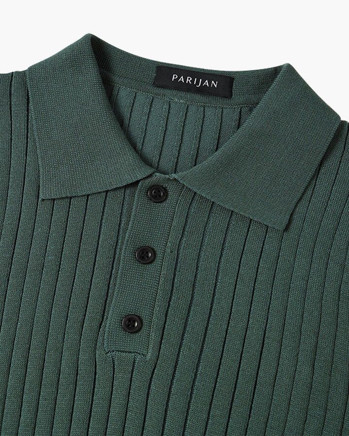 Men's ribbed knit polo shirt with short sleeves and button placket