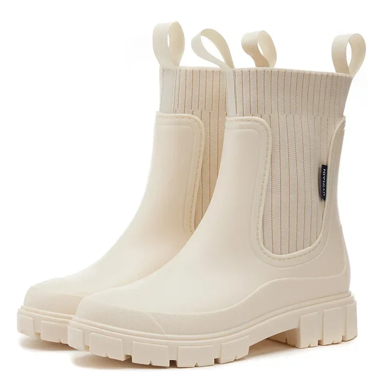 Women's Chelsea rain boots with elasticated side panels and chunky lug soles