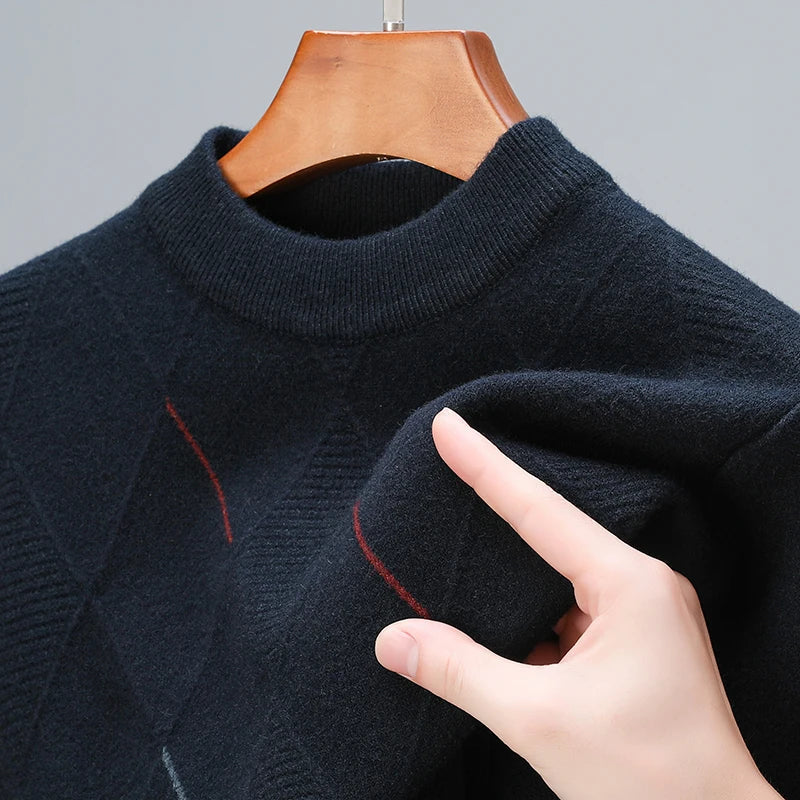 Men's geometric argyle crew neck sweater with long sleeves and ribbed trims
