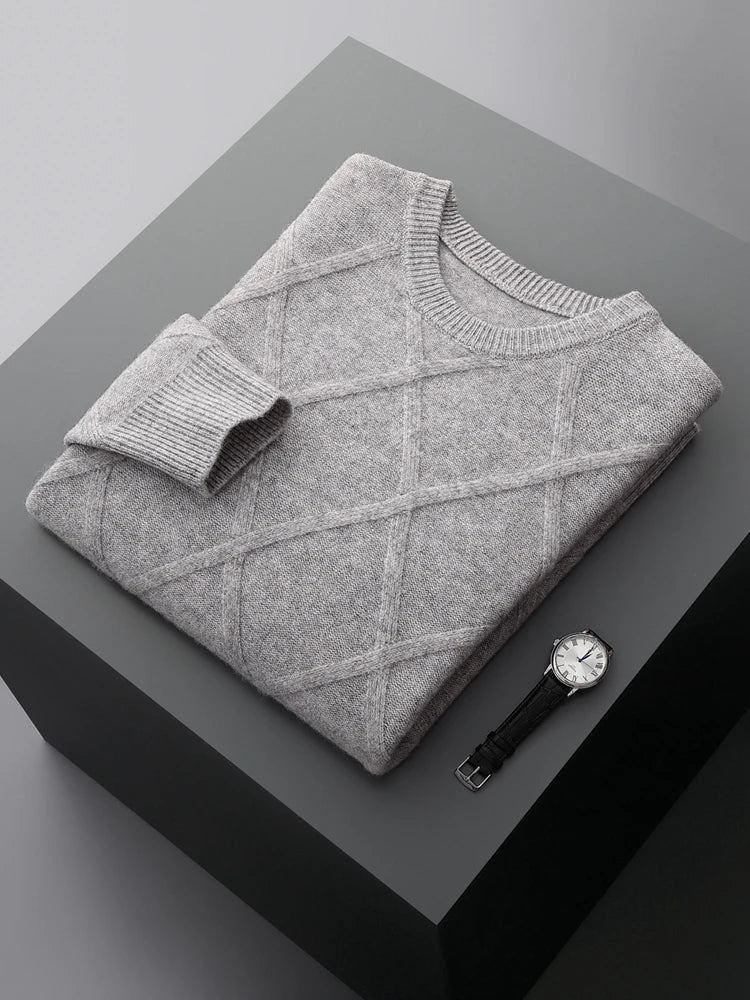 Long-sleeve diamond pattern crew neck sweater with ribbed trims
