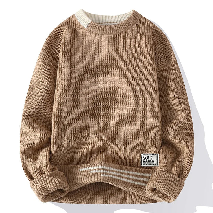 Women's textured crew neck sweater with long sleeves
