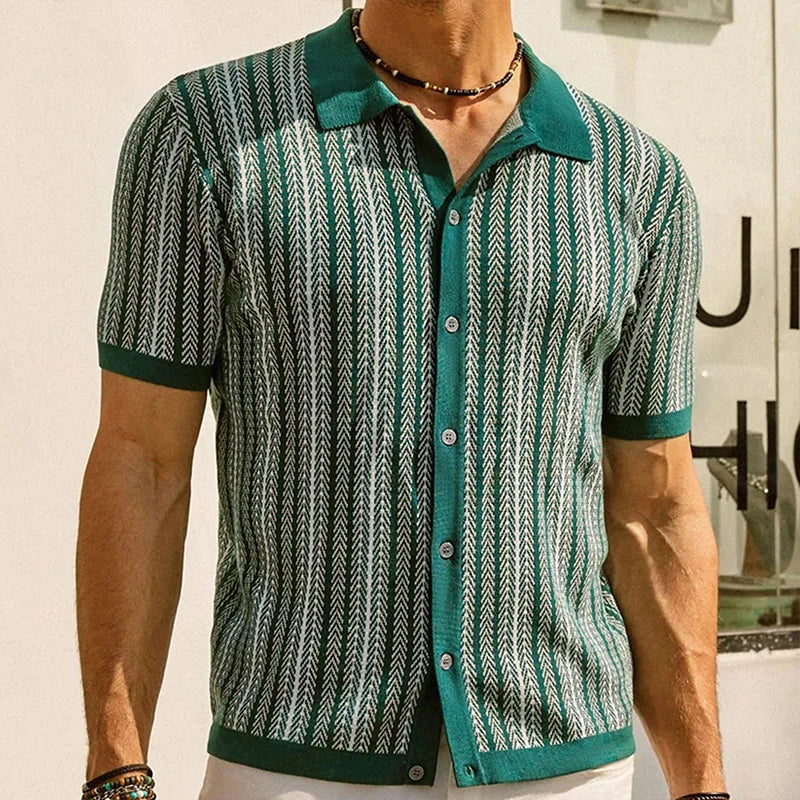 Men's short-sleeve knitted polo shirt with vertical stripes and button front