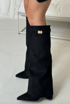 Women's knee-high pointed-toe boots with straight shafts, buckle detail and low block heels