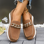Women's loafers with chunky chain detail and moc toe