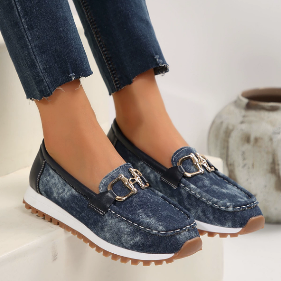 Women's patterned loafers with double buckle trim and ridged soles