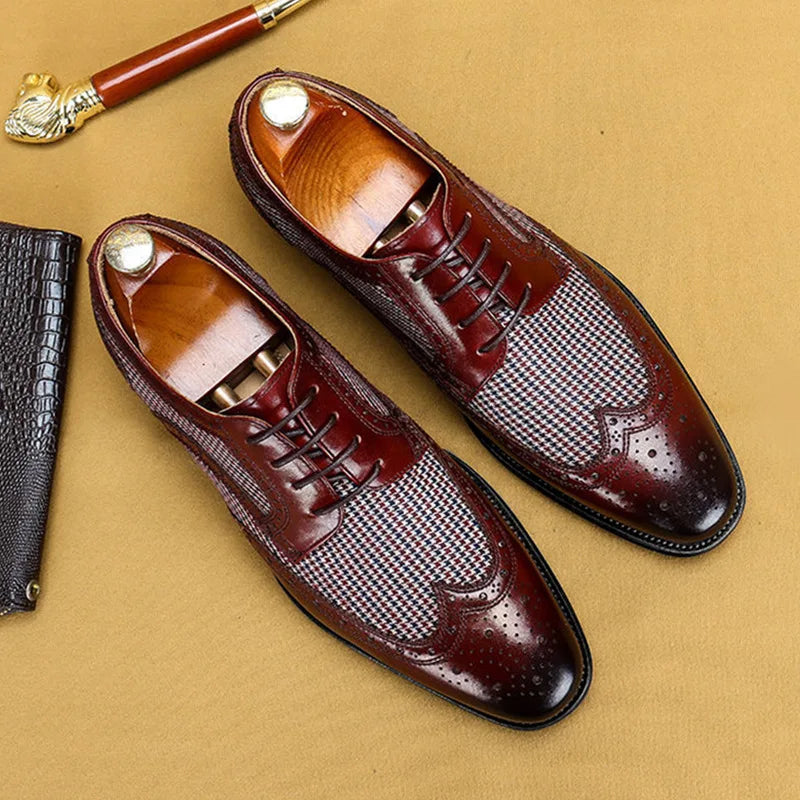 Men's brogue Oxford shoes with wingtip perforations and checked panels