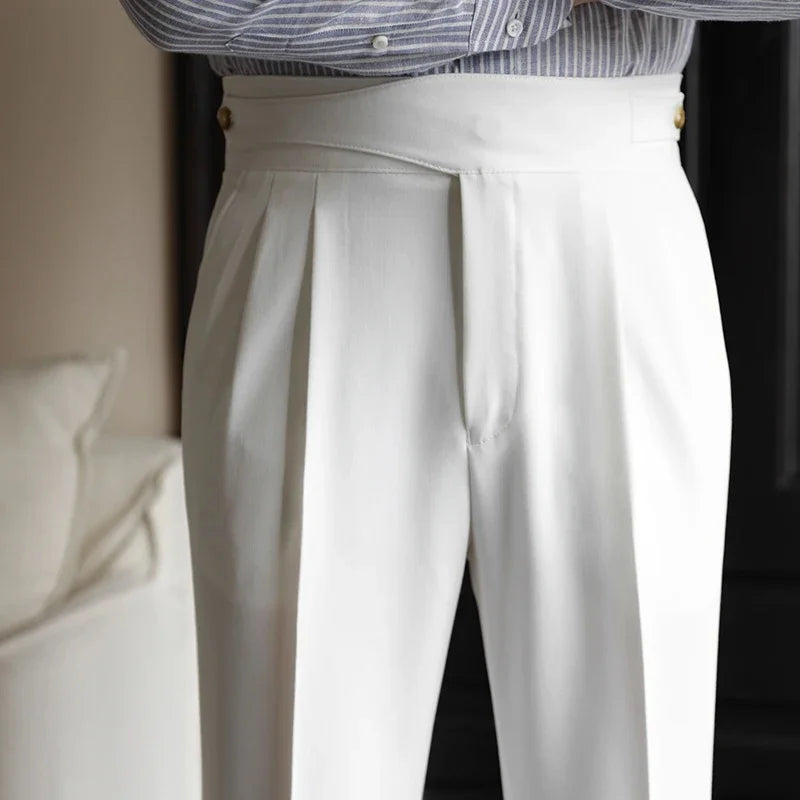 Men's high rise pleated straight leg trousers with side pockets