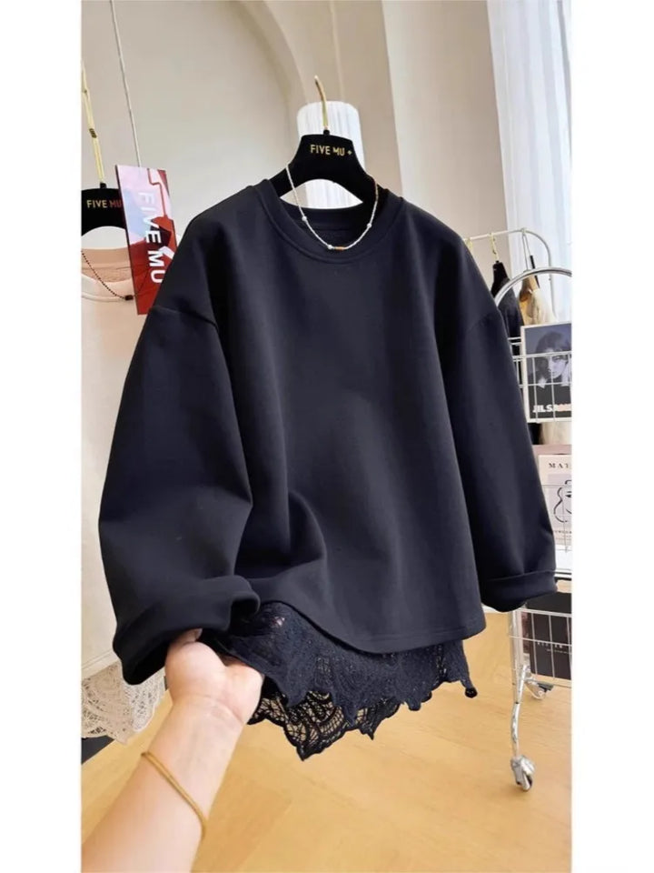 Women's crew-neck sweatshirt with open back and scalloped lace hem