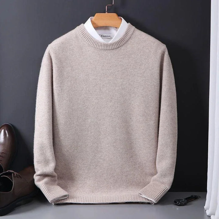 Men's plain crew neck knit sweater