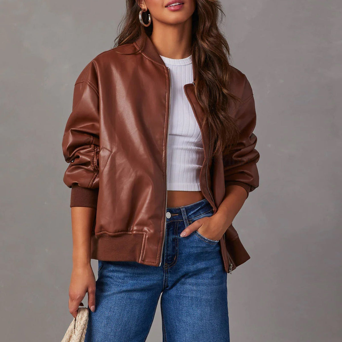 Women's bomber jacket with round collar, zip front, long sleeves and side pockets