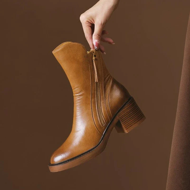 Women's ankle boots with side zipper and block heel
