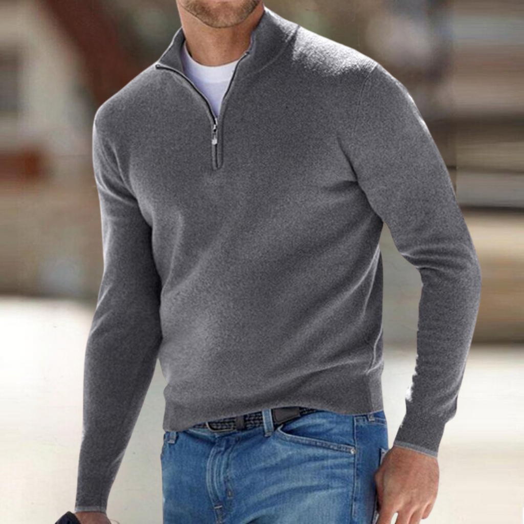 Men's long-sleeve quarter-zip jumper with a mock neck
