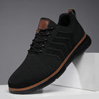Men's lace-up trainers with textured upper, round toe and contrasting sole
