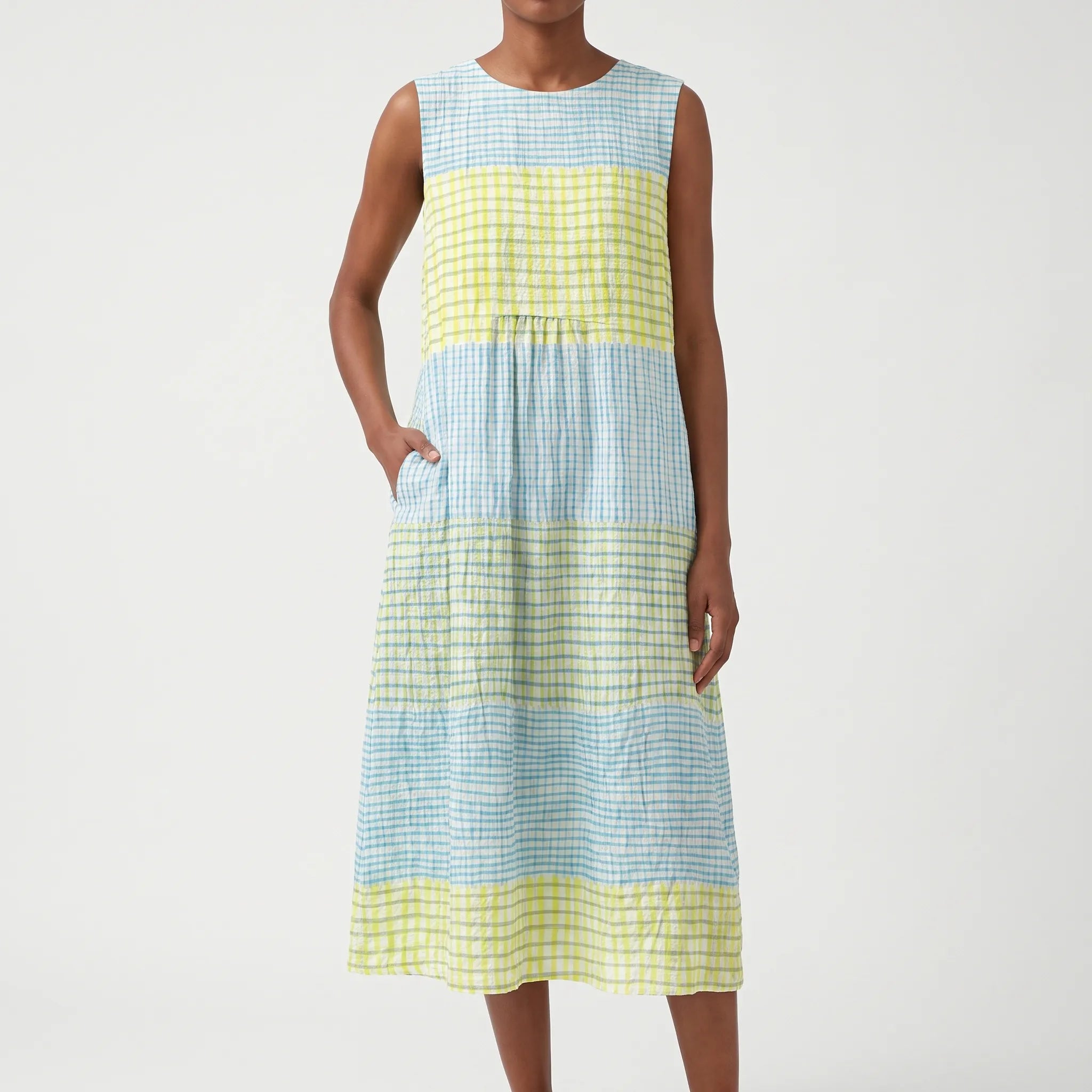 Solmara - Relaxed Sleeveless Colour-Block Summer Dress