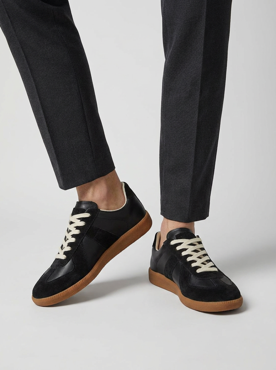 stilfulde_casual_sneakers_i_brun_ruskind_og_laeder