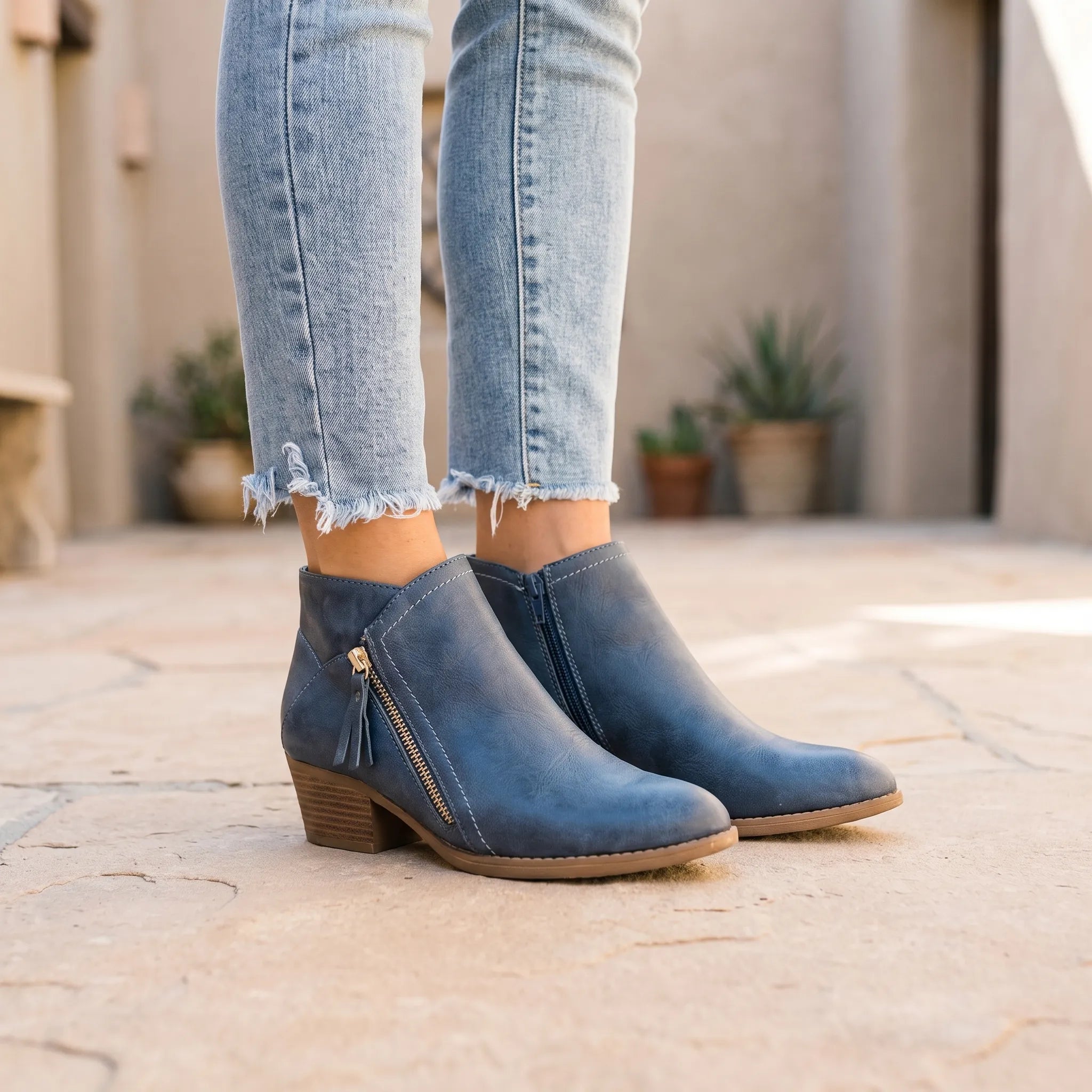 Stridora  - Supportive Zip-Up Ankle Boots Daily Commutes
