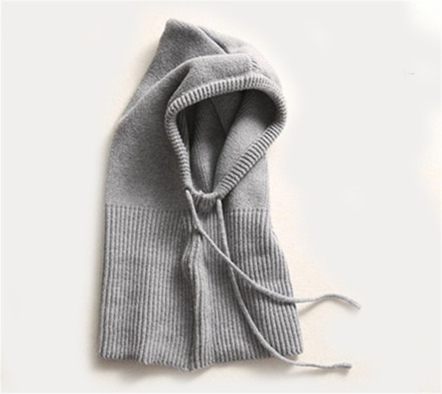 Knitted hooded winter hat with ribbed neck cover and front ties