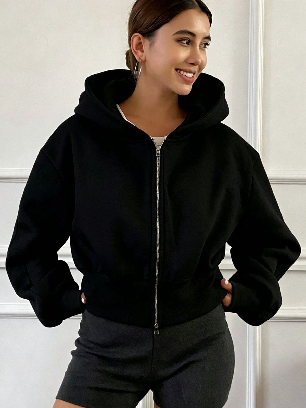 Women's oversized cropped hooded zip hoodie with long sleeves