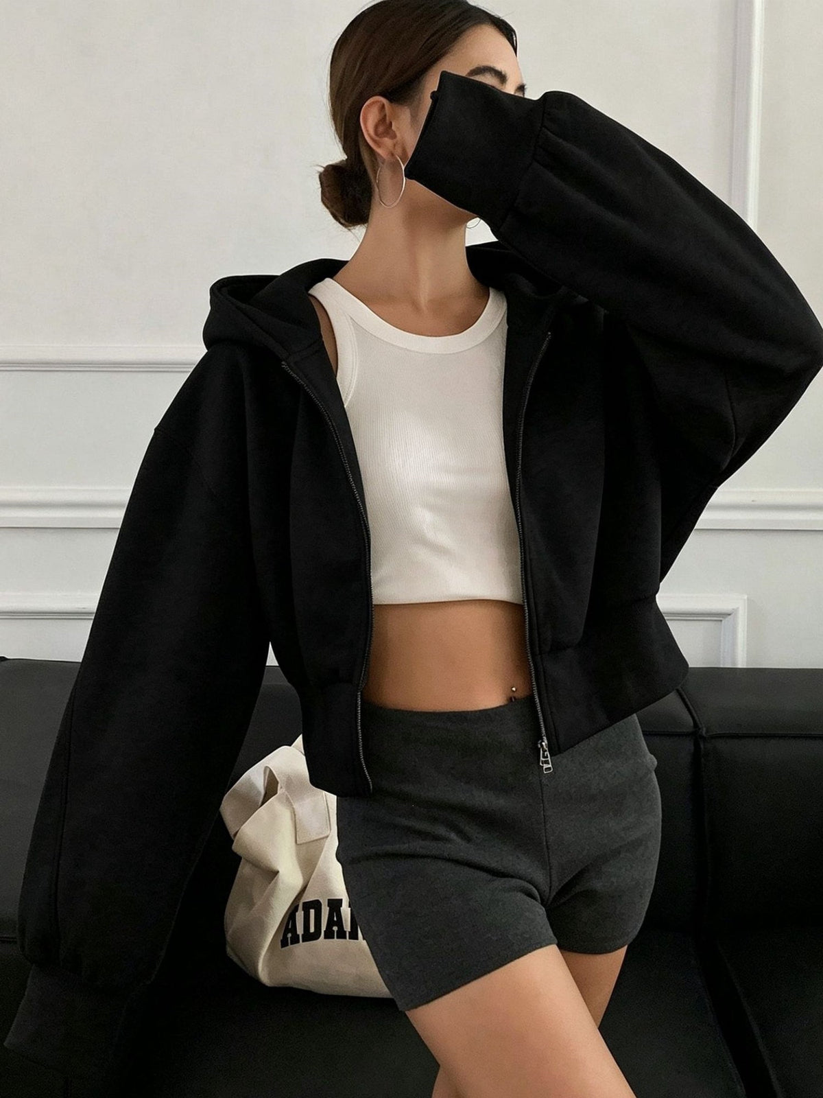 Women's oversized cropped hooded zip hoodie with long sleeves