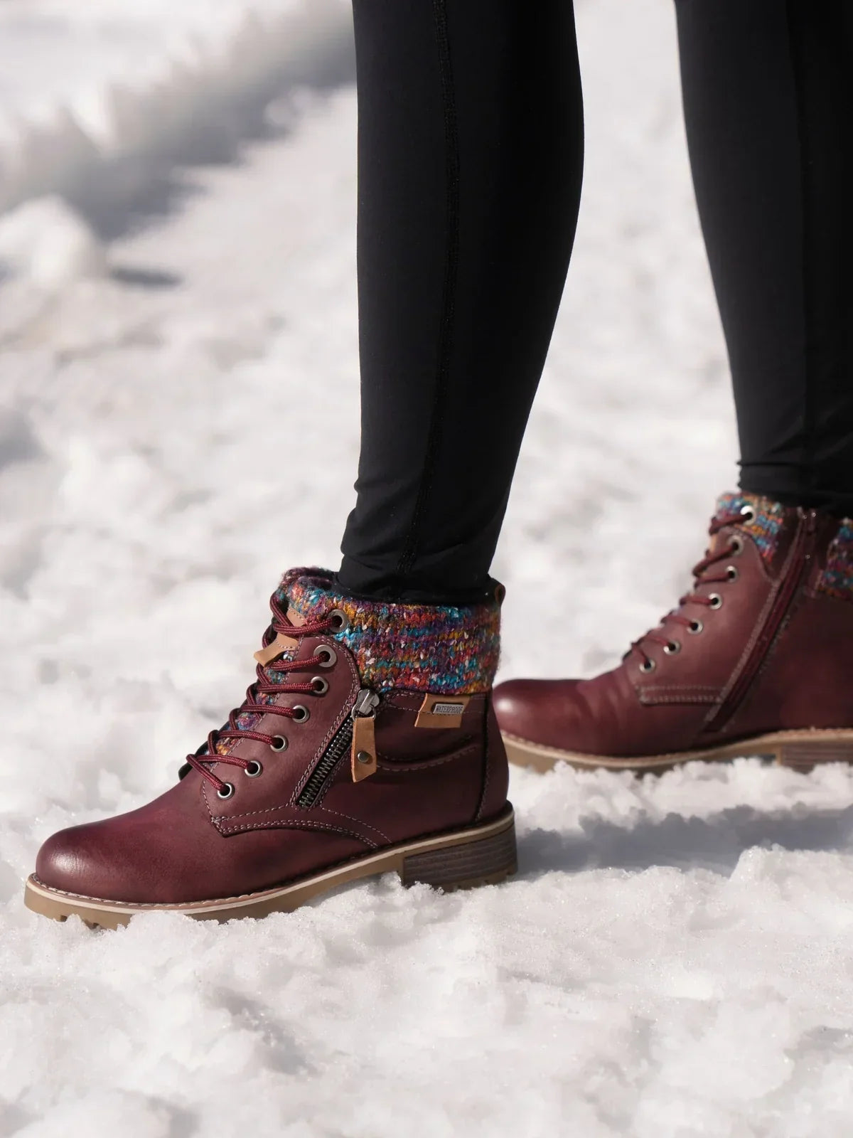 Women's ankle boots with lace-up front, side zip, low heel and multicoloured knitted cuff