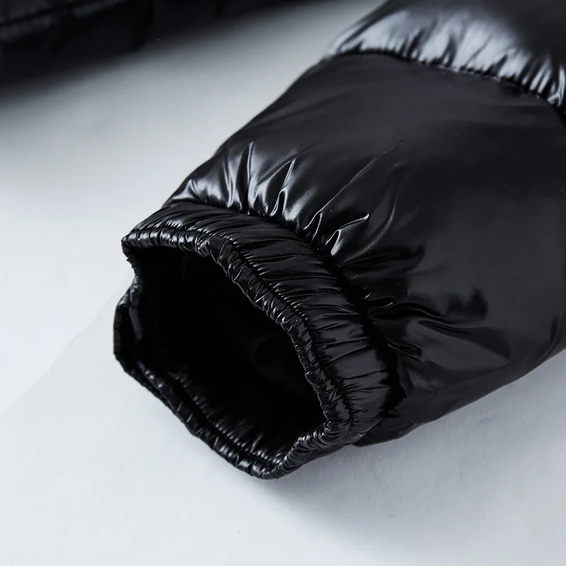 Men's glossy quilted hooded puffer jacket
