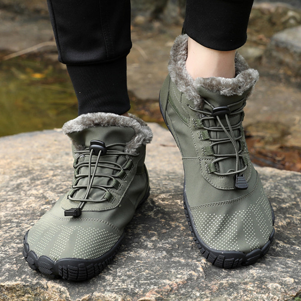 Winter barefoot ankle shoes with fur-look collar and textured tread