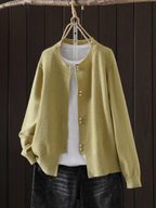 Women's ribbed knit cardigan with pearl-style buttons