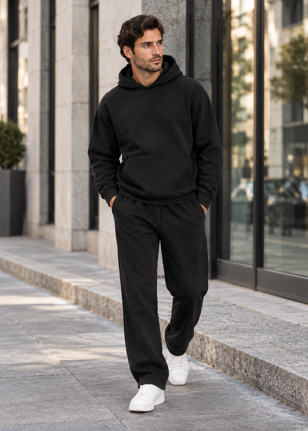 Men's hoodie and jogger set with kangaroo pocket