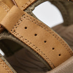 Venturio - Closed-Toe Walking Sandal