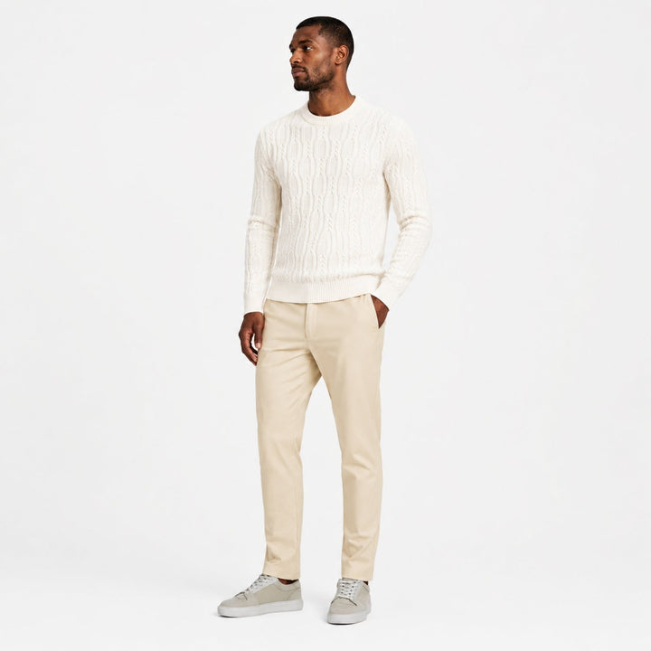 Men's cable knit crew neck jumper with long sleeves