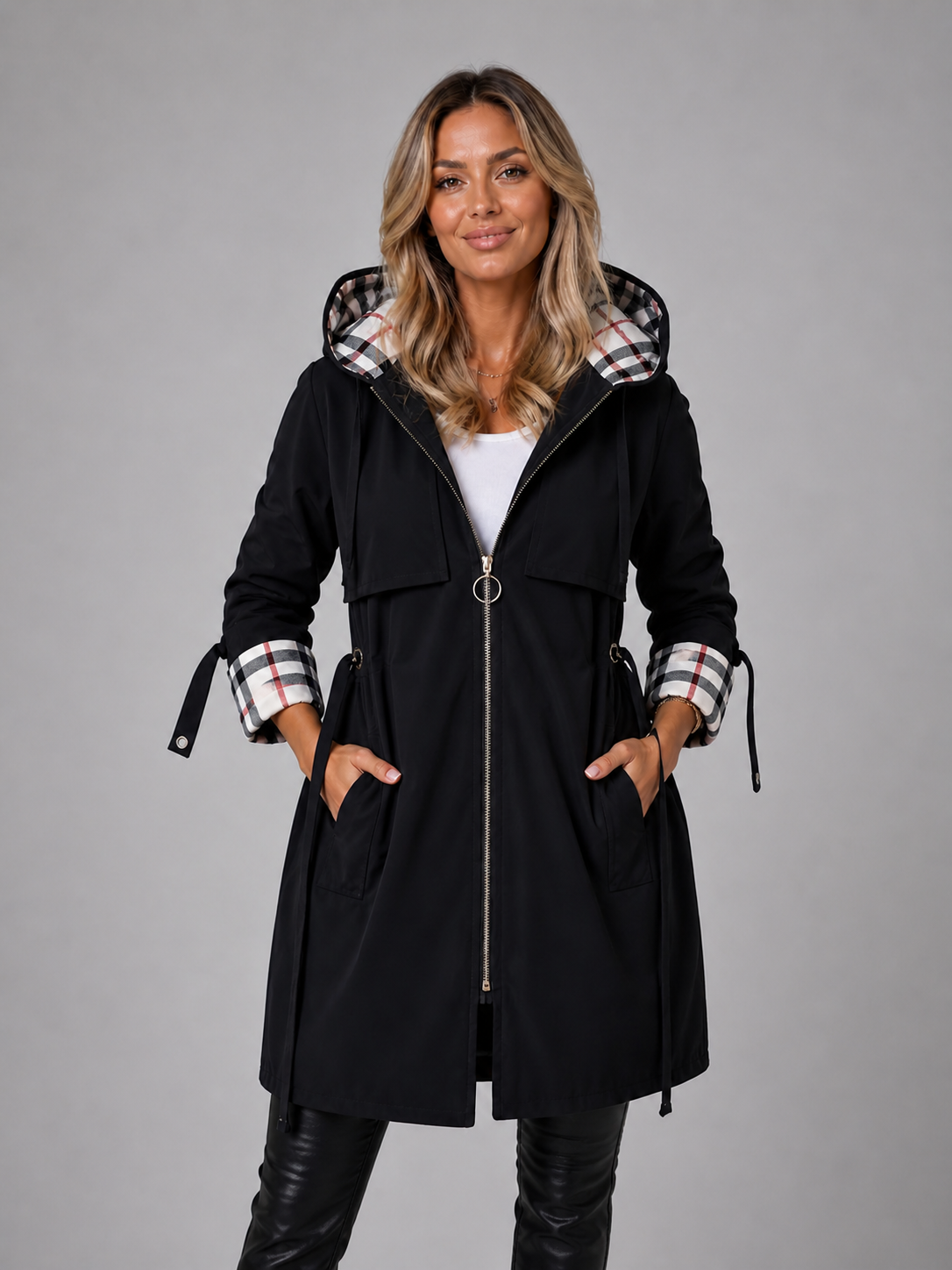 Women's hooded trench coat with checked hood and cuffs, front zip and adjustable drawstrings